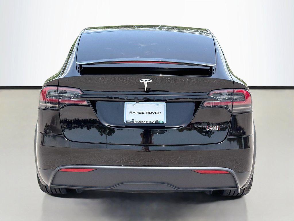 Tesla Model X 2023