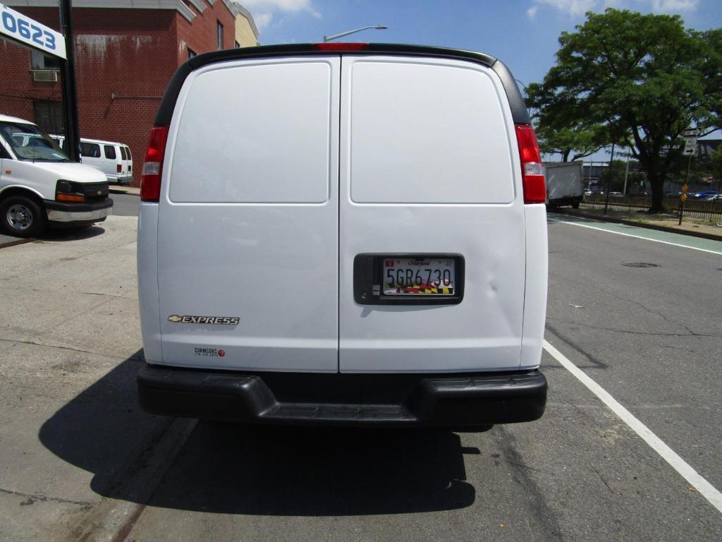 Chevrolet Express 2025