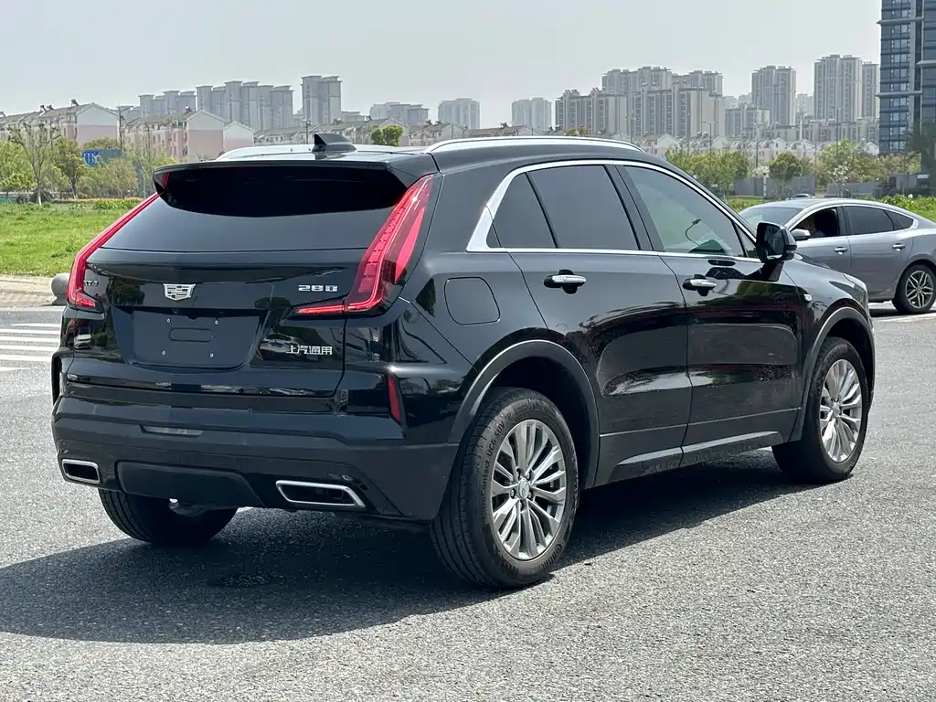 Cadillac XT4 2023