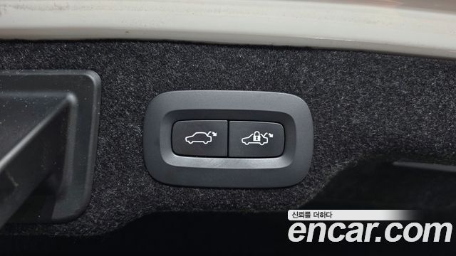 Volvo S90 2022