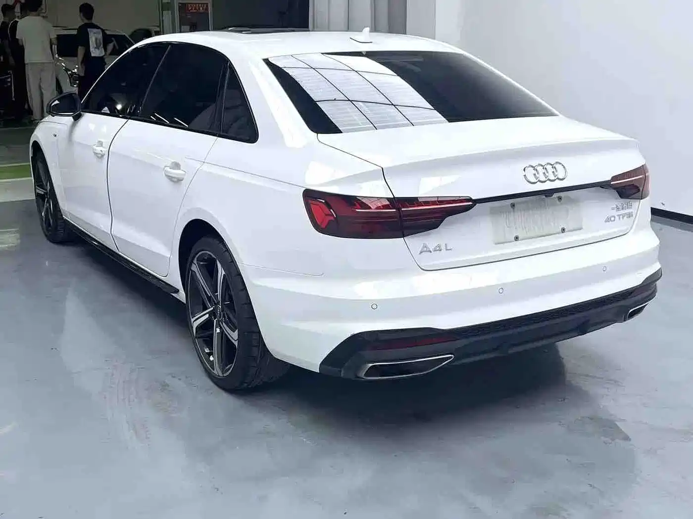 Audi A4 2024