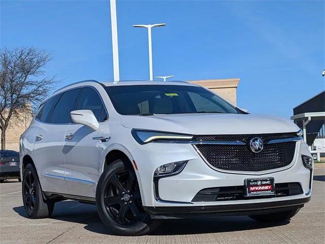 Buick Enclave 2023