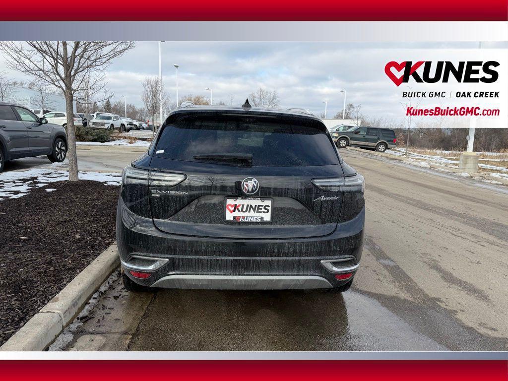 Buick Envision 2023