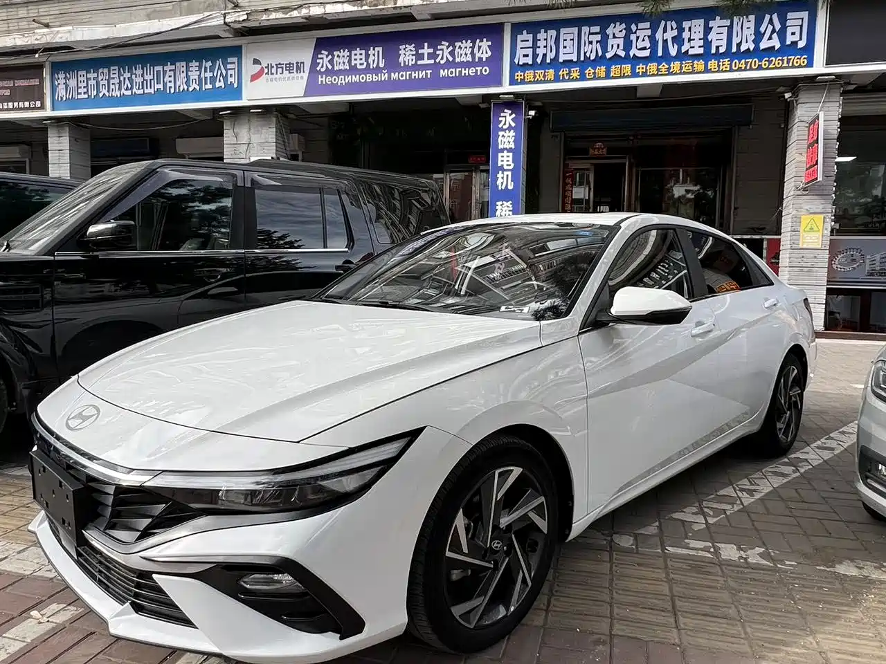 Hyundai Elantra 2023