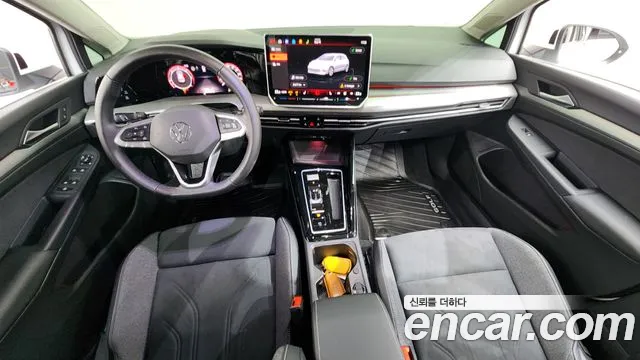 Volkswagen Golf 2025