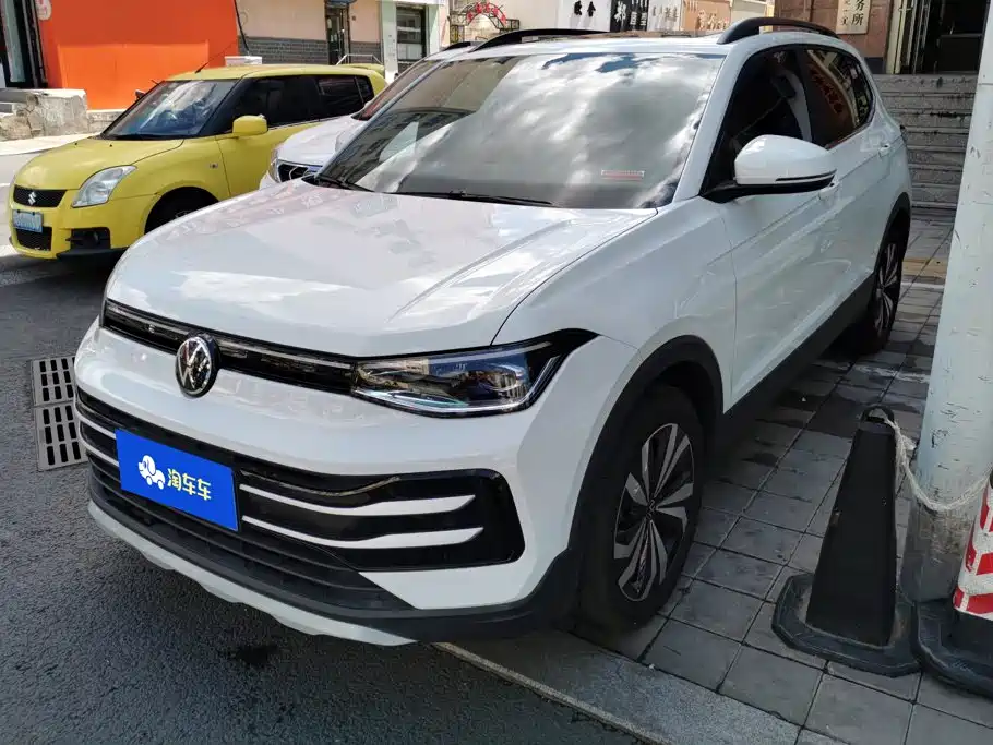 Volkswagen Tharu 2025
