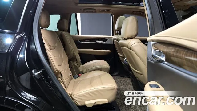 Cadillac XT6 2021