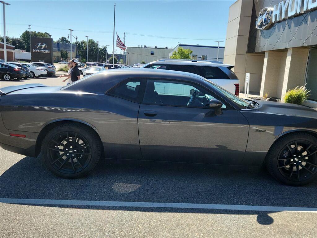 Dodge Challenger 2021