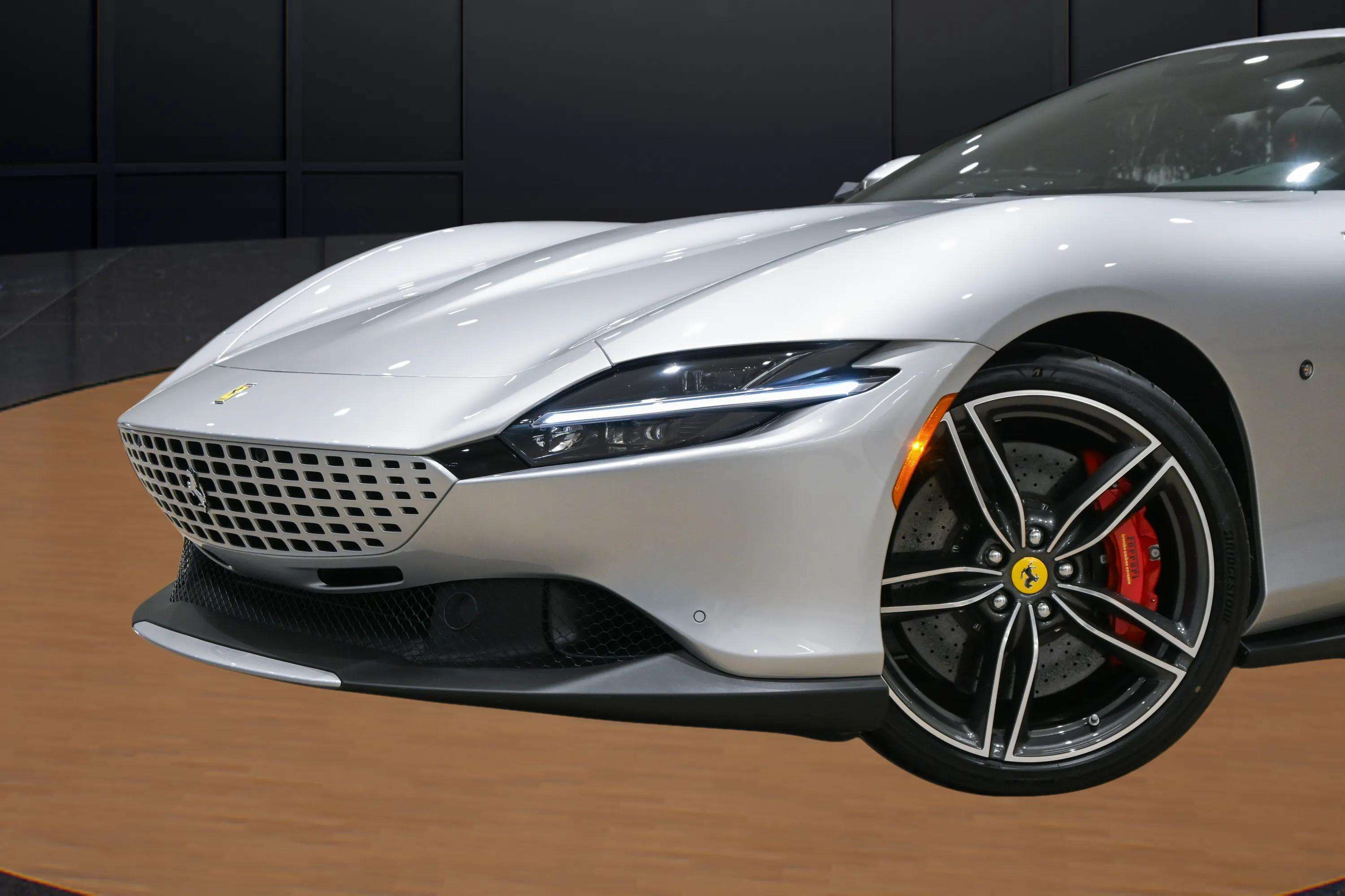 Ferrari Roma 2025