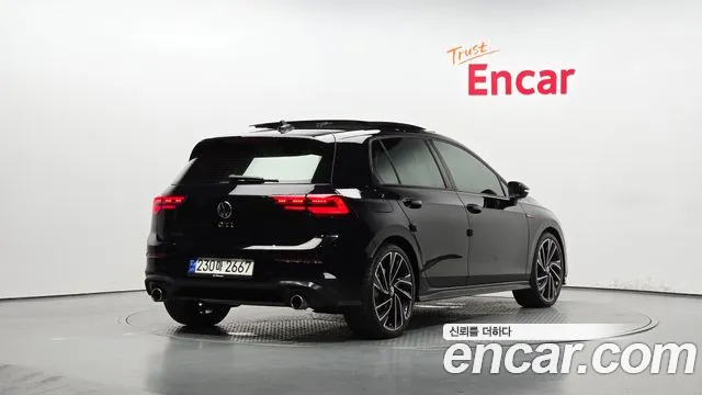 Volkswagen Golf 2023