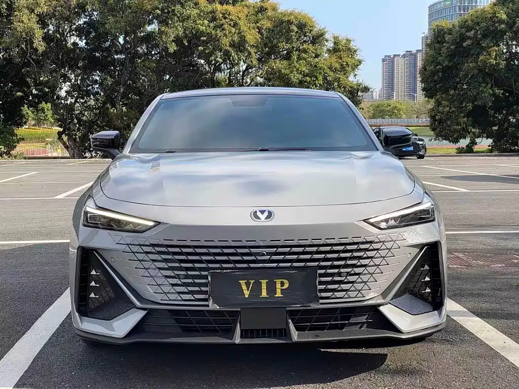 Changan UNI-V 2022