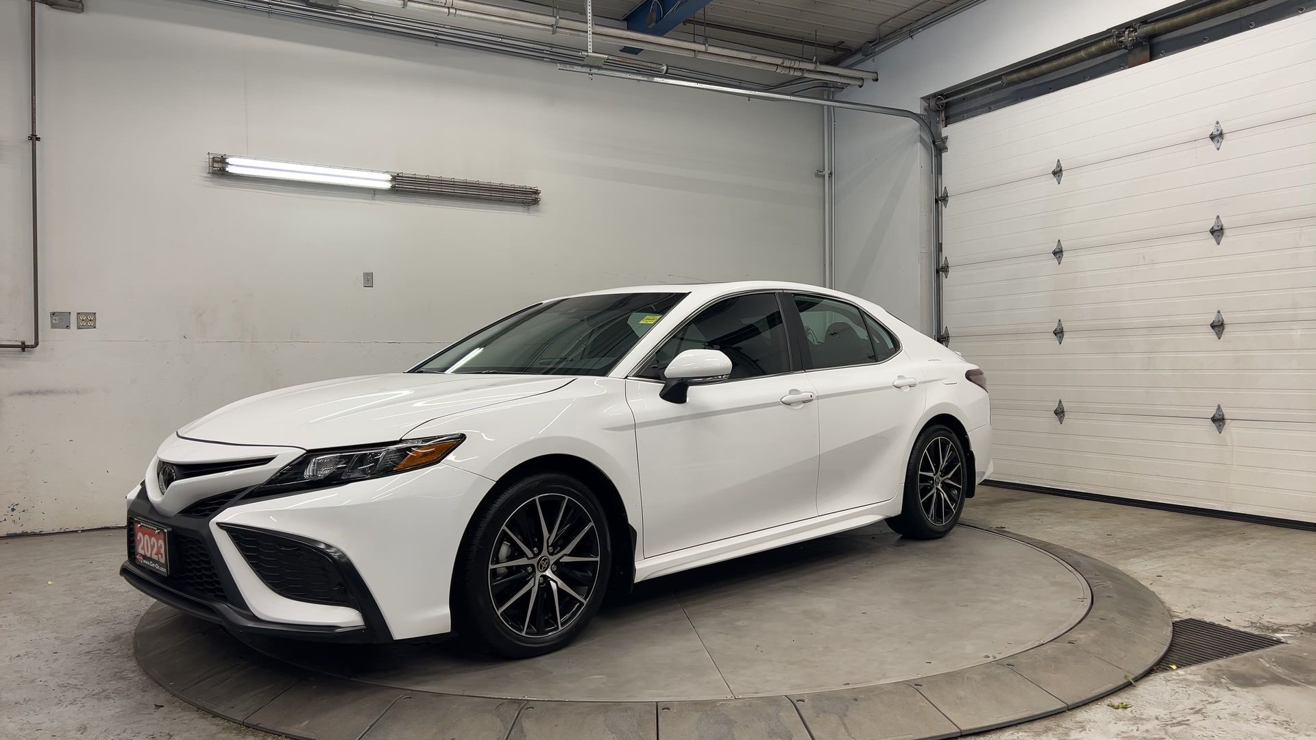 Toyota Camry 2023