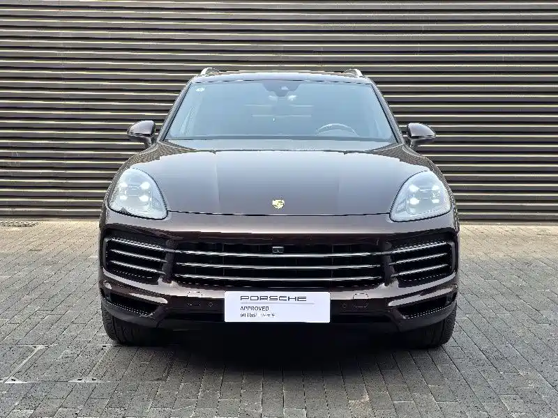 Porsche Cayenne 2023