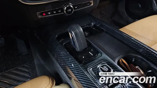 Volvo V60 2021
