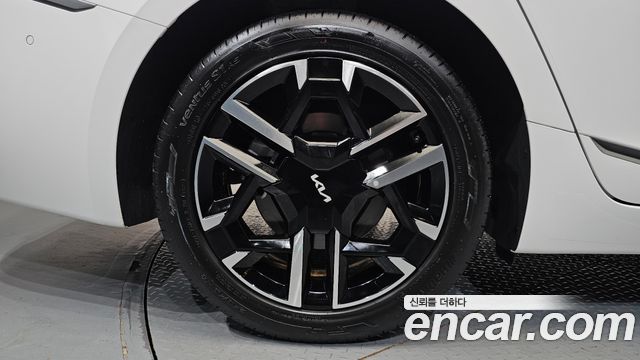 Kia K8 2025