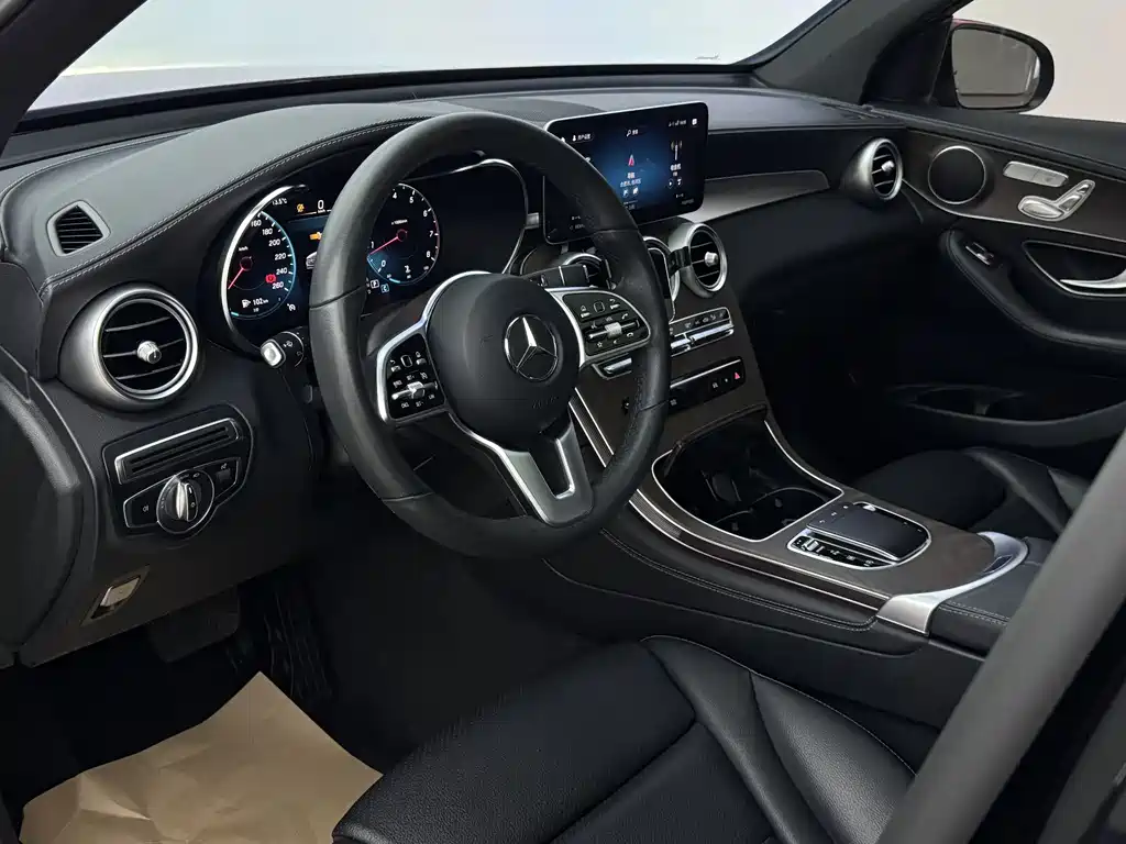 Mercedes-Benz GLC 2022