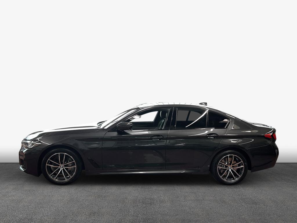 BMW 530 2022