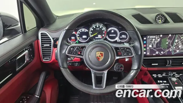 Porsche Cayenne 2022