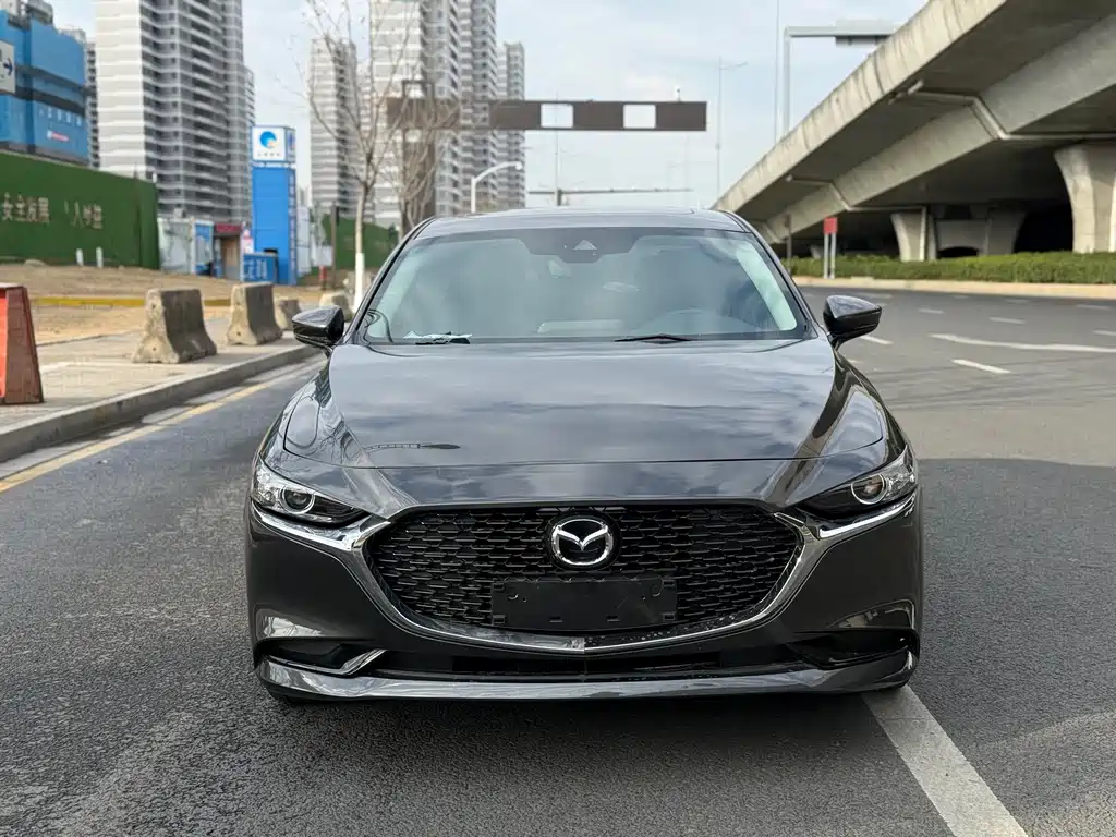 Mazda 3 2024
