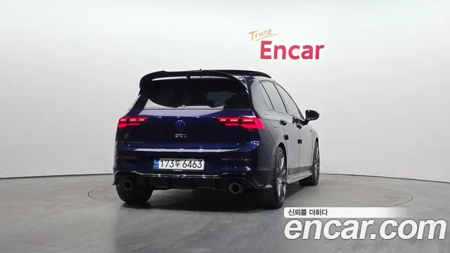 Volkswagen Golf 2023