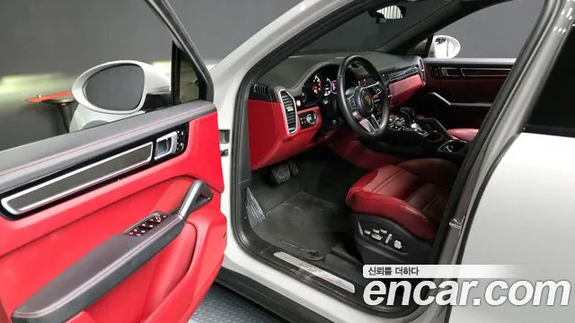Porsche Cayenne 2020