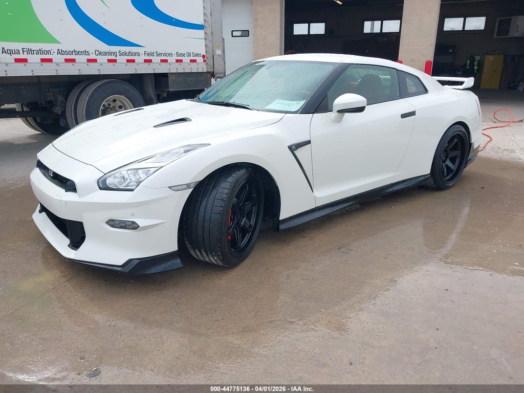 Nissan GT-R 2024