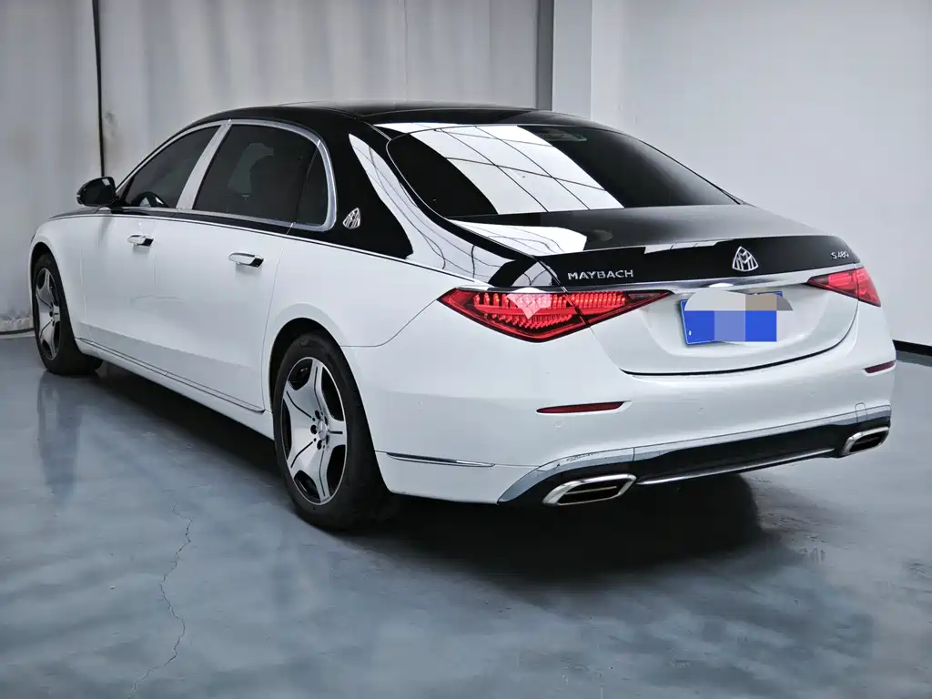 Mercedes-Benz Maybach S-Класс 2022