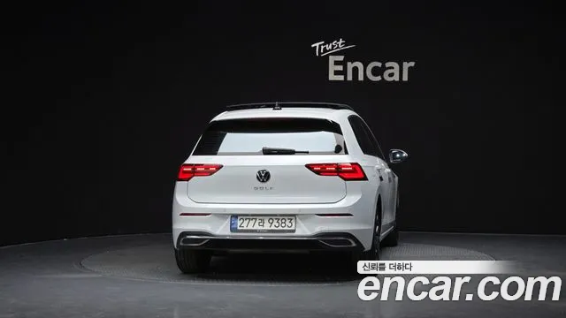 Volkswagen Golf 2022