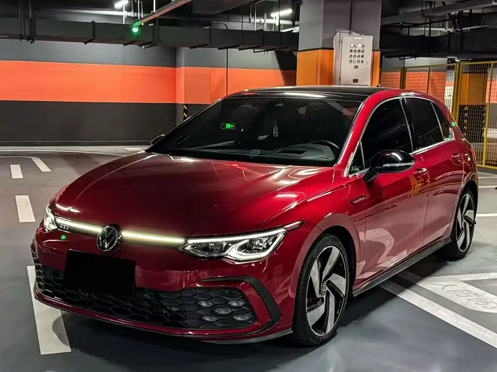 Volkswagen Golf GTI 2021