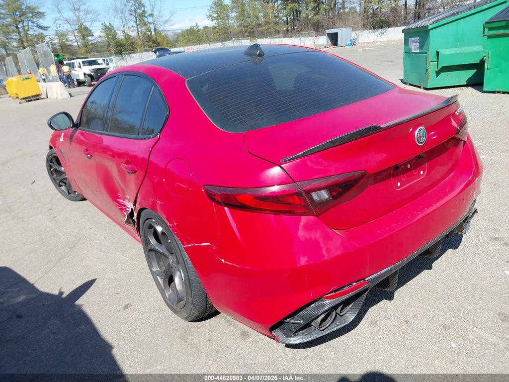 Alfa Romeo Giulia 2022