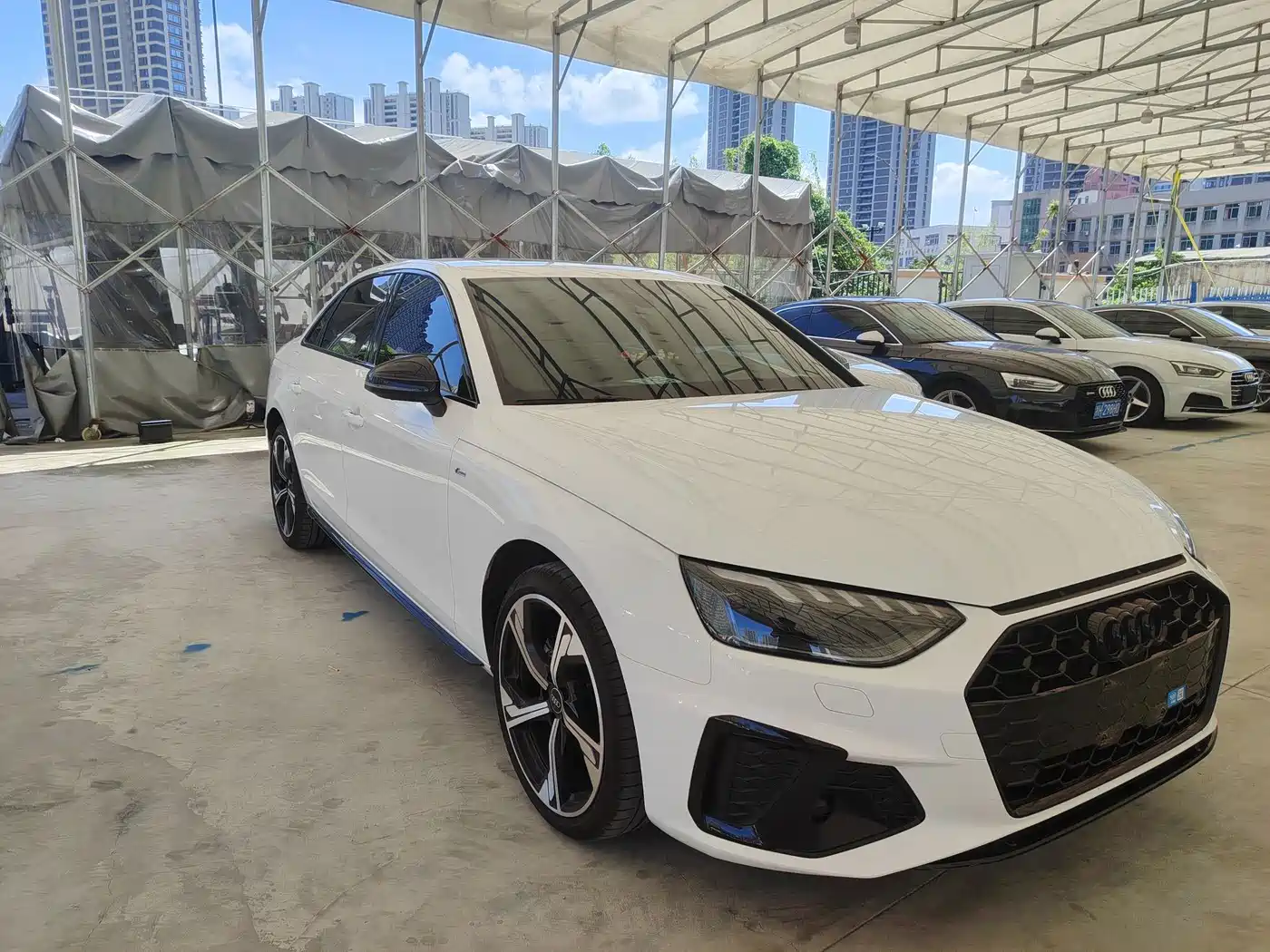 Audi A4 2025