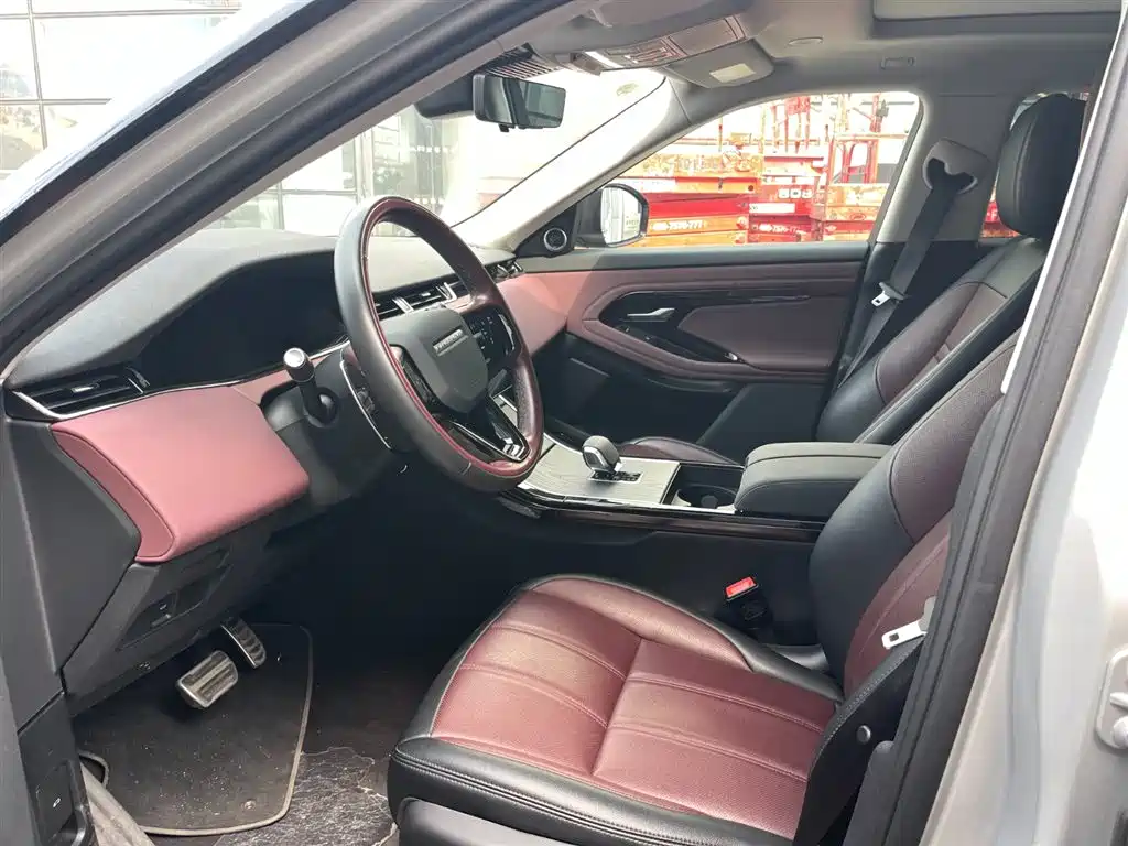 Land Rover Range Rover Evoque 2024