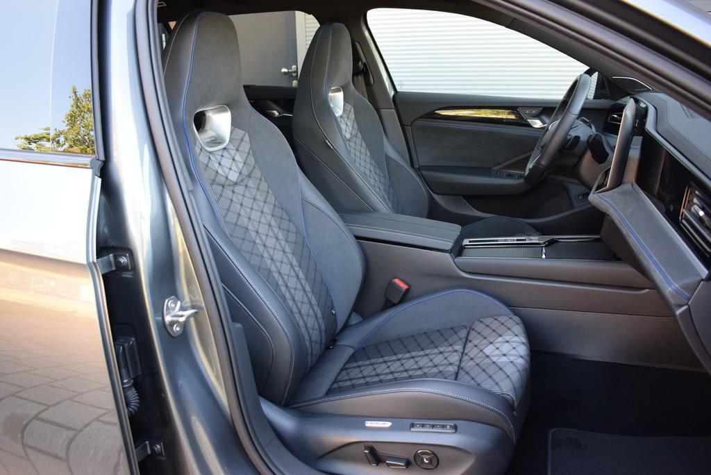Volkswagen PASSAT VARIANT 2026