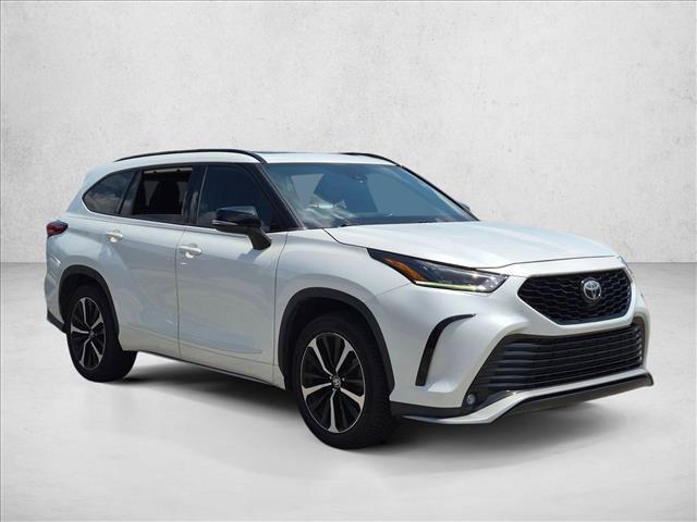 Toyota Highlander 2021
