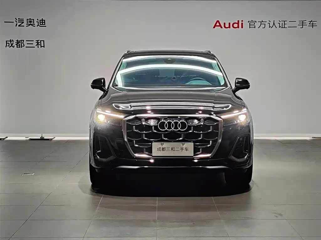 Audi Q7 2025