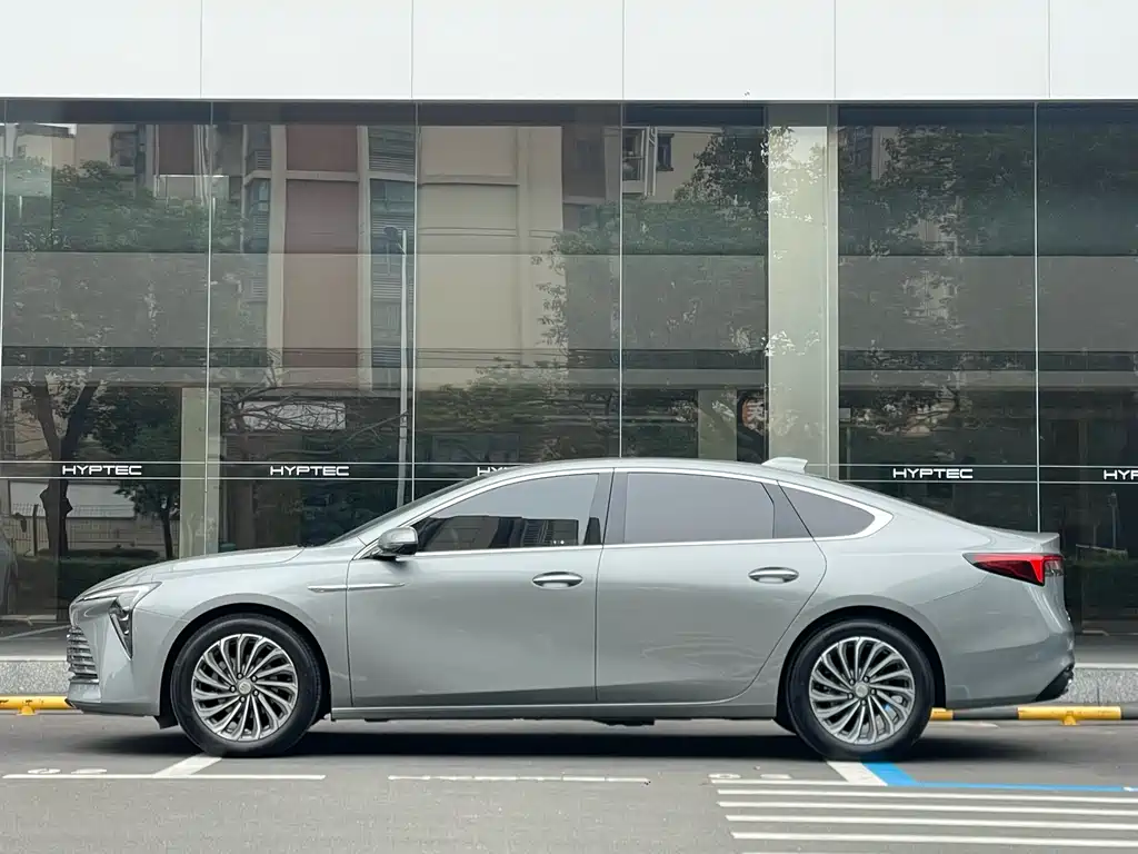 Buick LaCrosse 2023