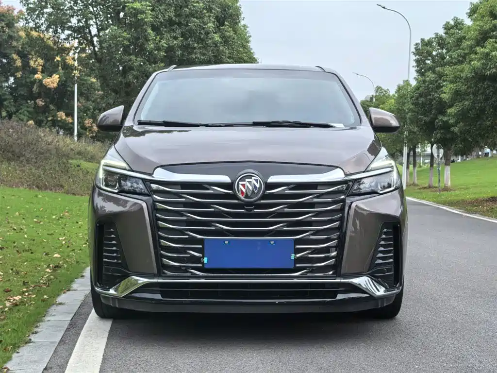 Buick GL8 2023
