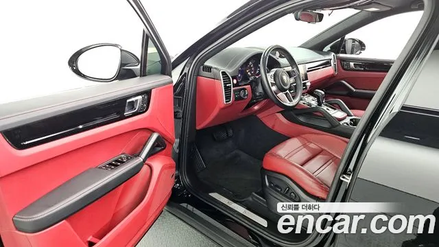 Porsche Cayenne 2023