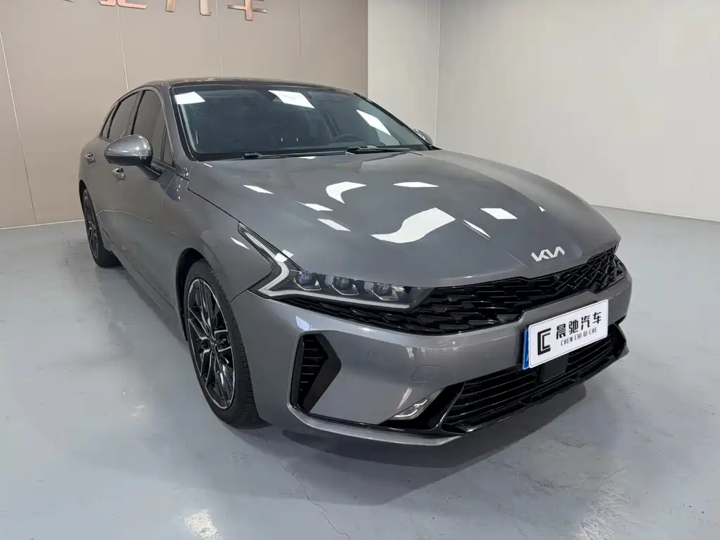 Kia K5 2021