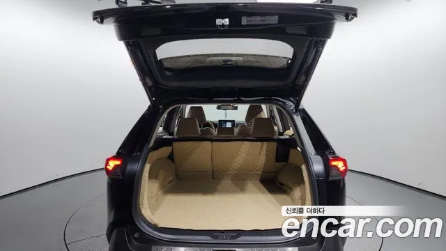 Toyota RAV4 2021