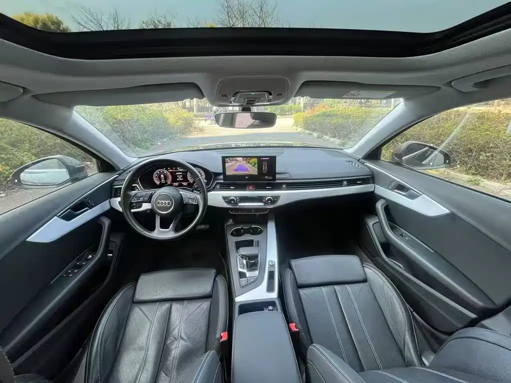 Audi A4 2021