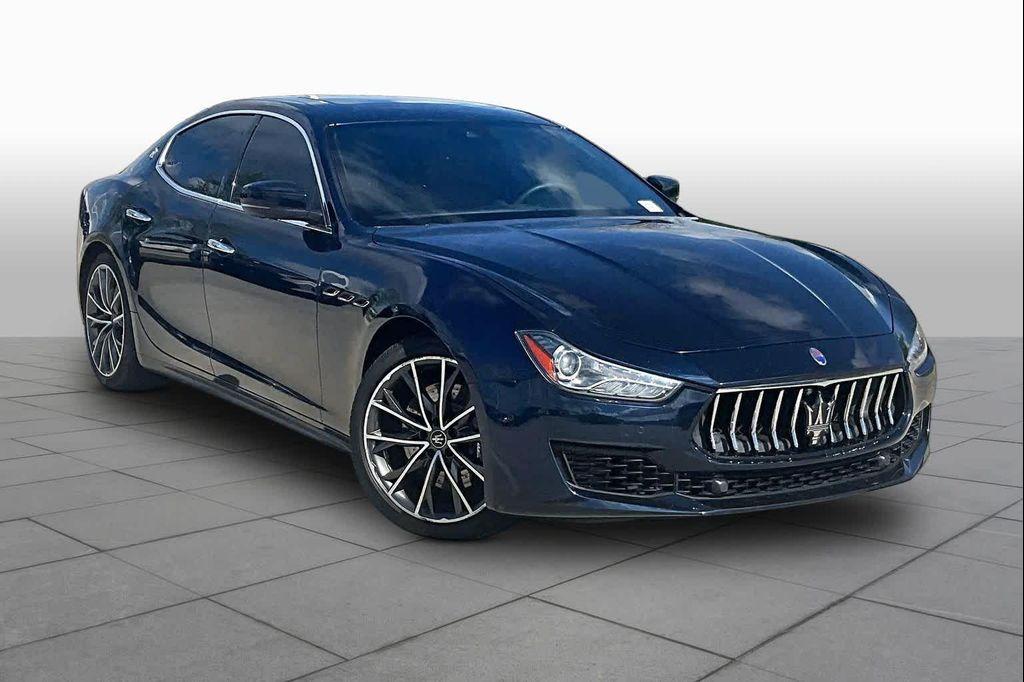 Maserati Ghibli 2021