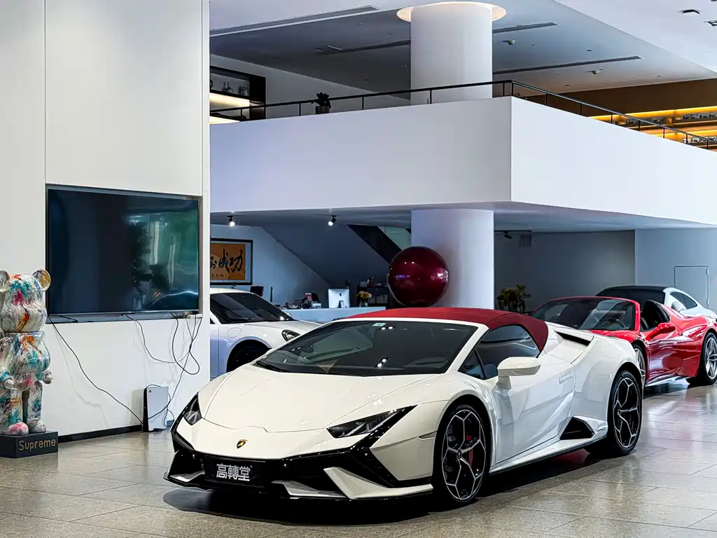 Lamborghini Huracán 2023
