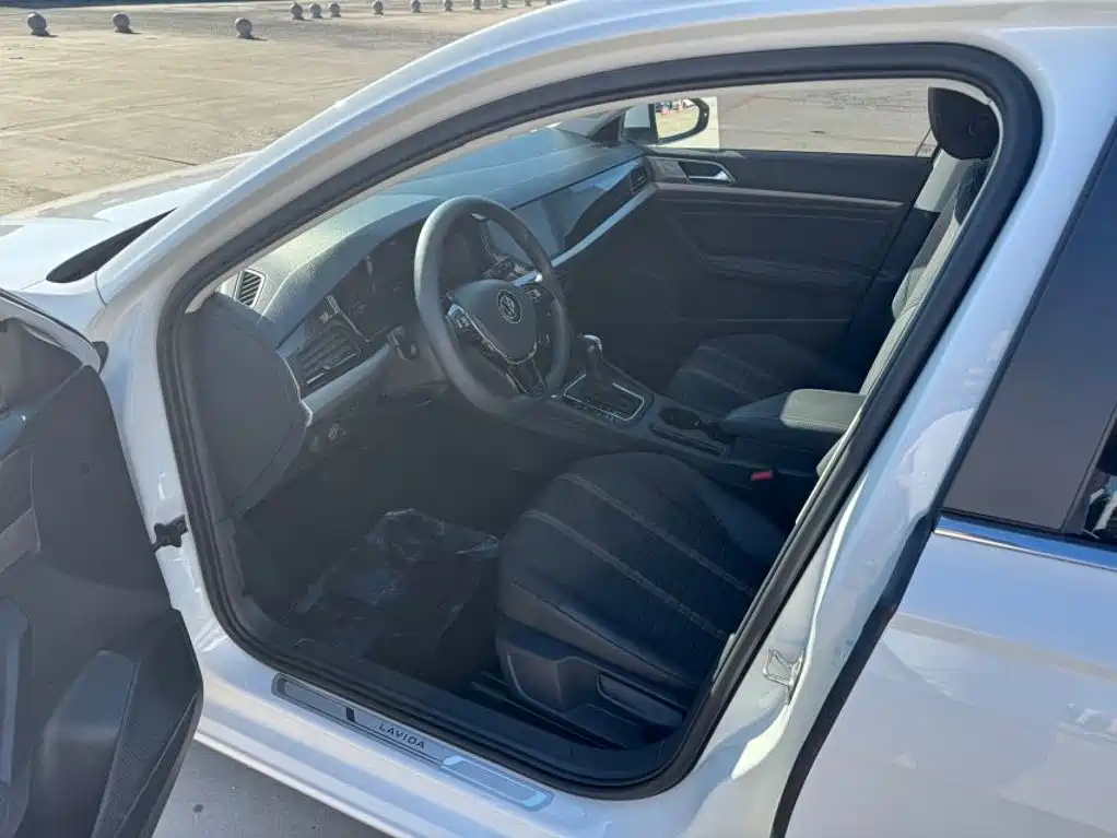 Volkswagen Lavida 2022