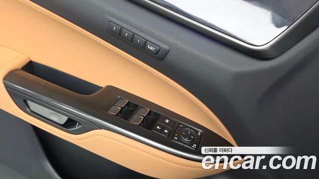Lexus NX 2025