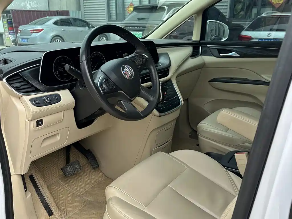 Buick GL8 2022