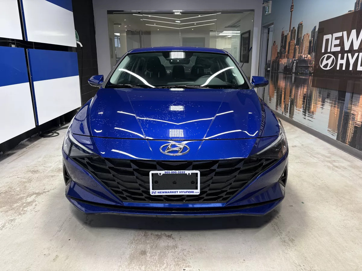 Hyundai Elantra 2022
