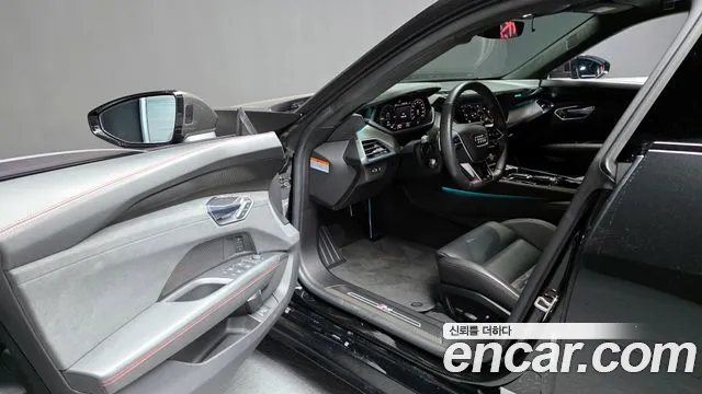 Audi RS e-tron GT 2022