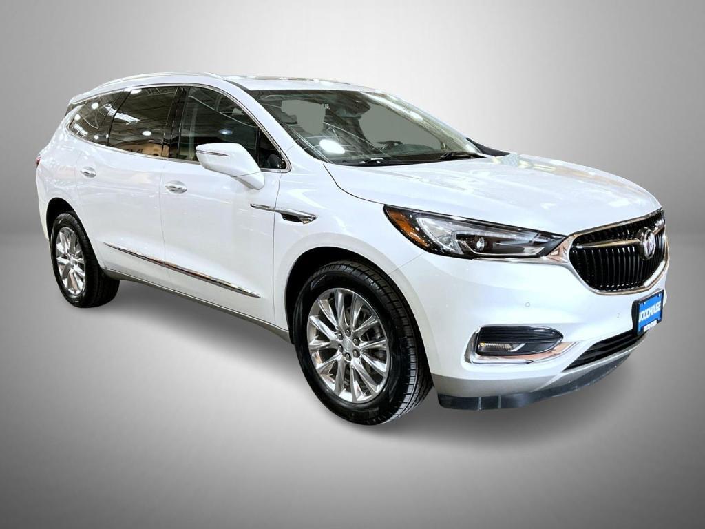 Buick Enclave 2021