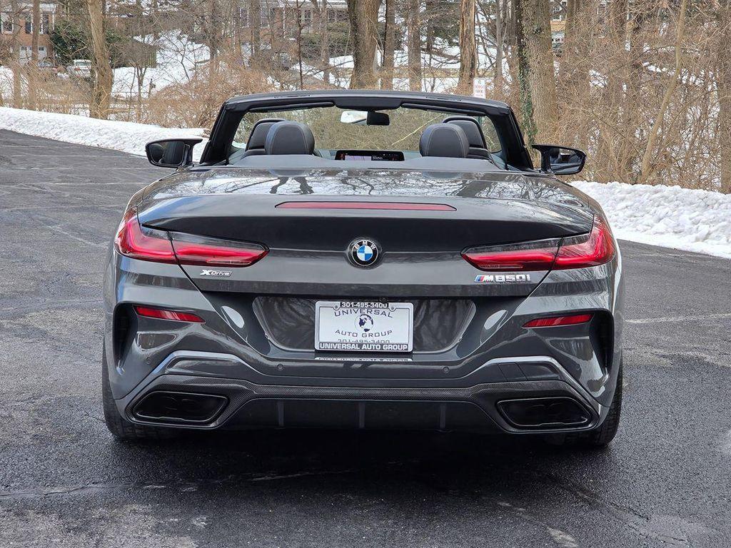 BMW M850 2023